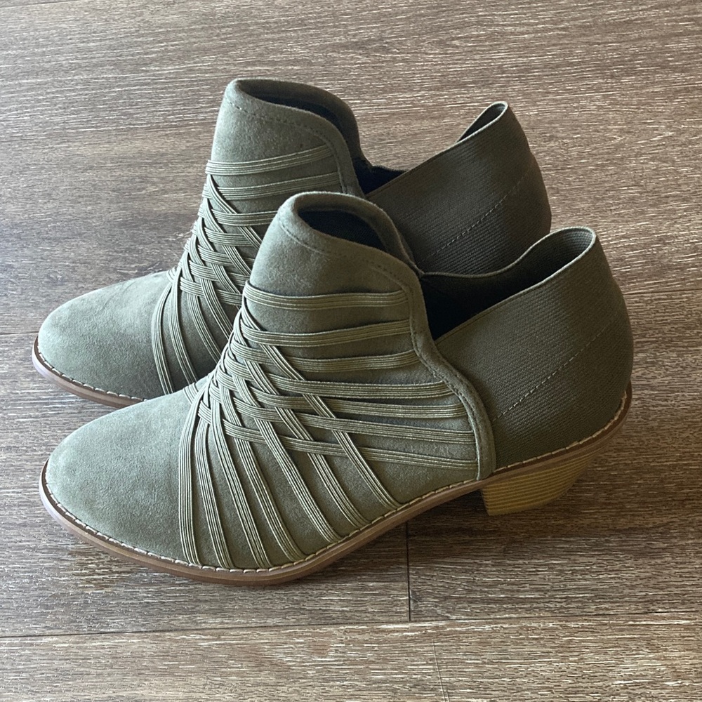 ZEE Alexis Olive Ankle Booties